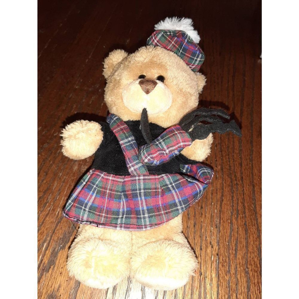 Pipp the Bear and Friends Keel Toys Scottish Piper 9.5" Teddy Bear Plush Toy